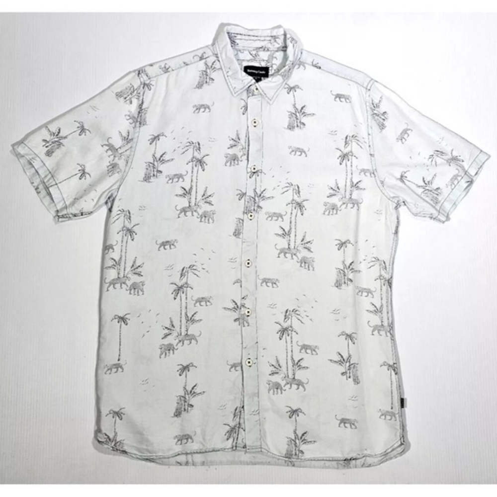 BARNEY COOLS tencel button up Shirt size M light blue leopard palm tree tropical